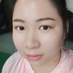 纯情指甲油的照片