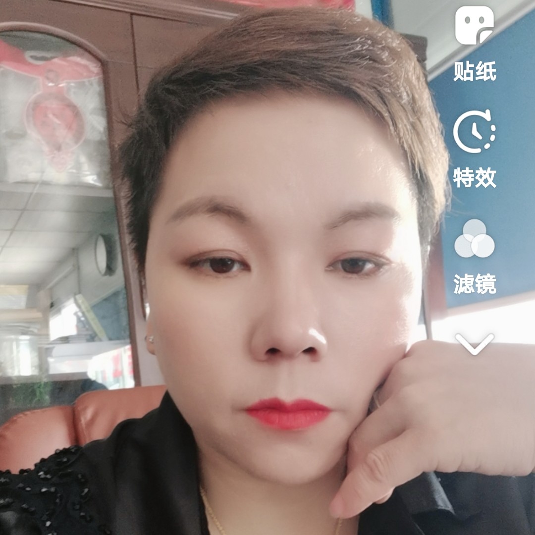 吉祥的月亮的照片