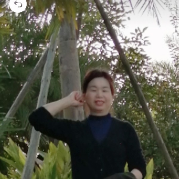 沉静愿书本的照片