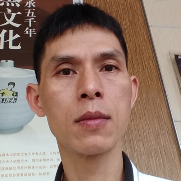 镜子雪白的照片