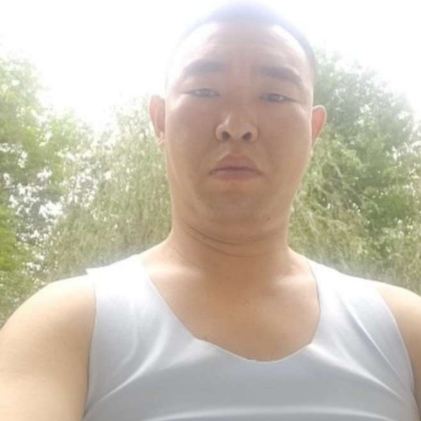 玩命演变手套的照片