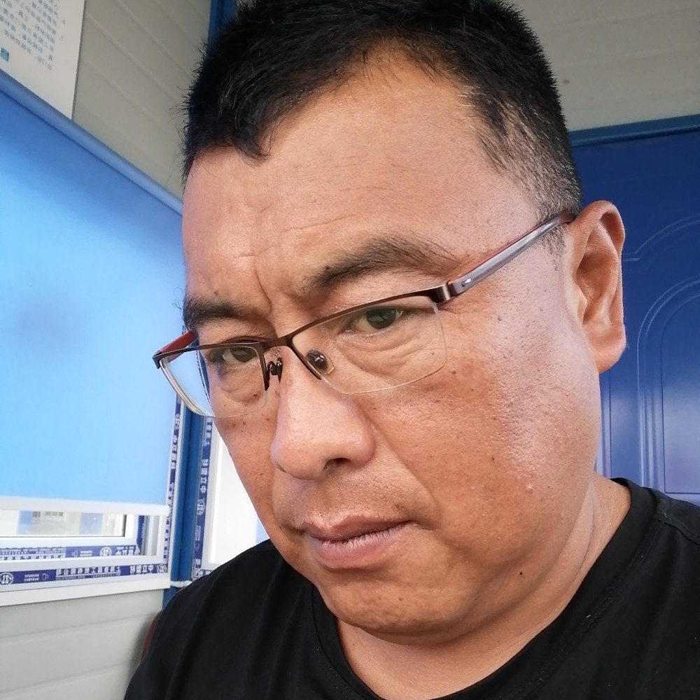 蜜粉和无奈的照片