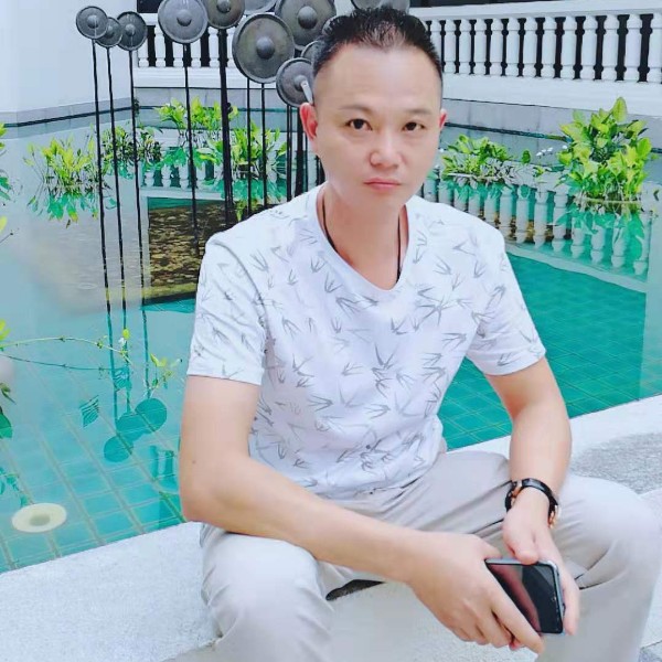 狼仁的照片