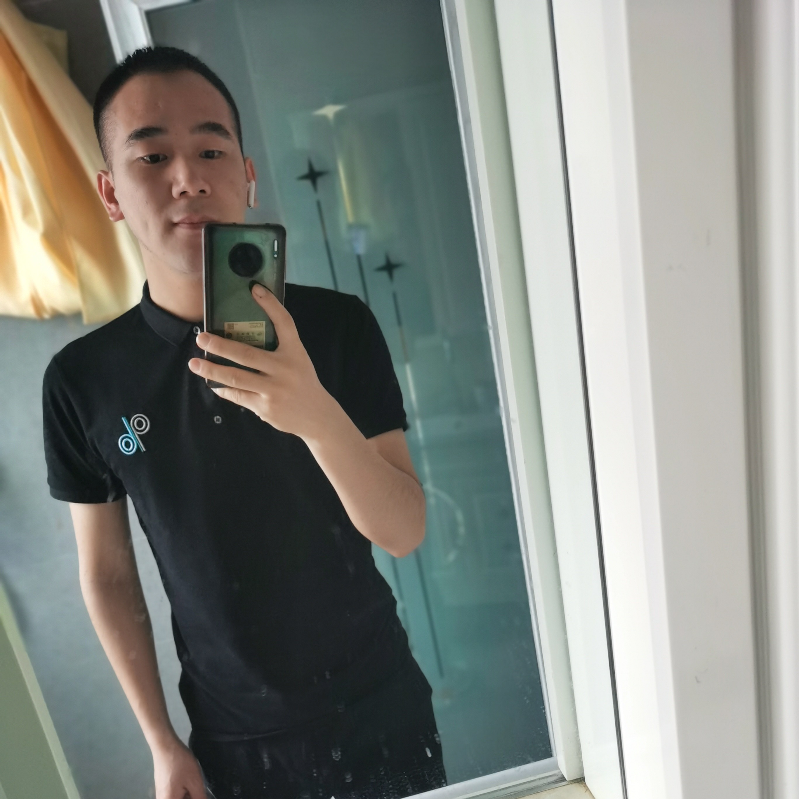 不爱学习的靓仔的照片