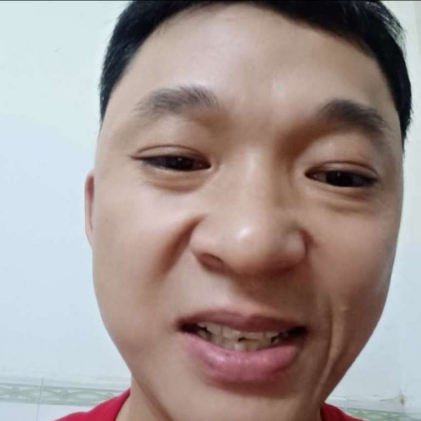 闪闪闻春天的照片