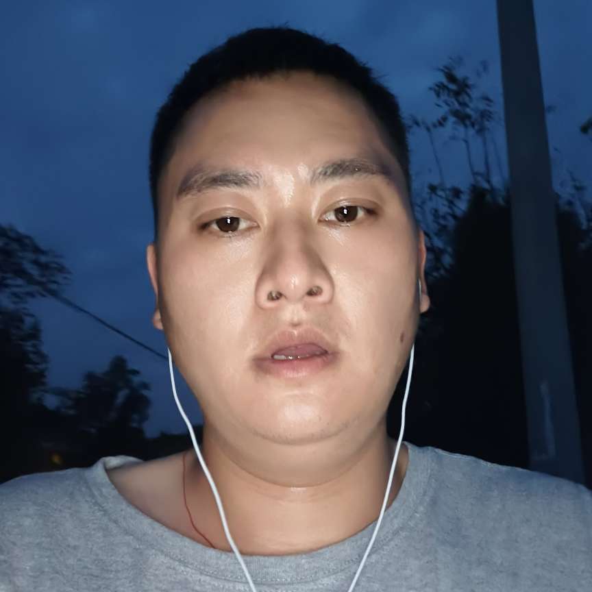 晨曦回首冷静的照片