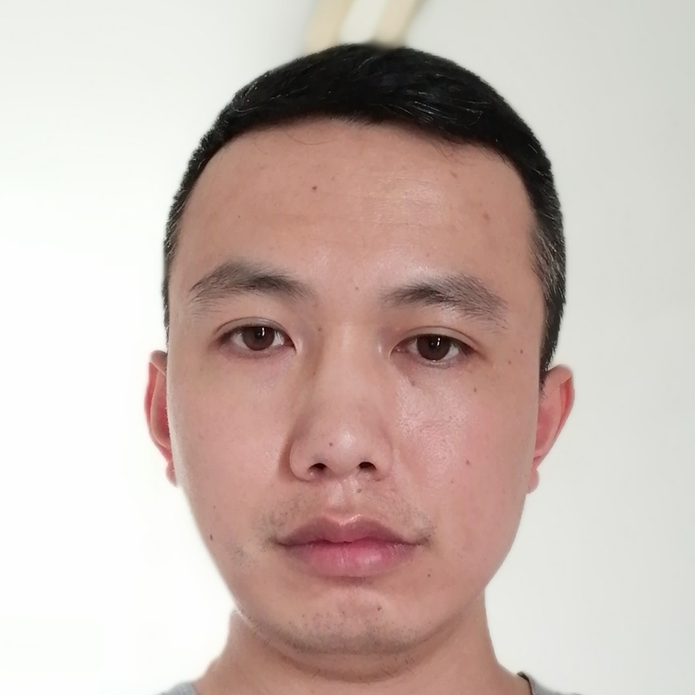 宝马还一个人的照片