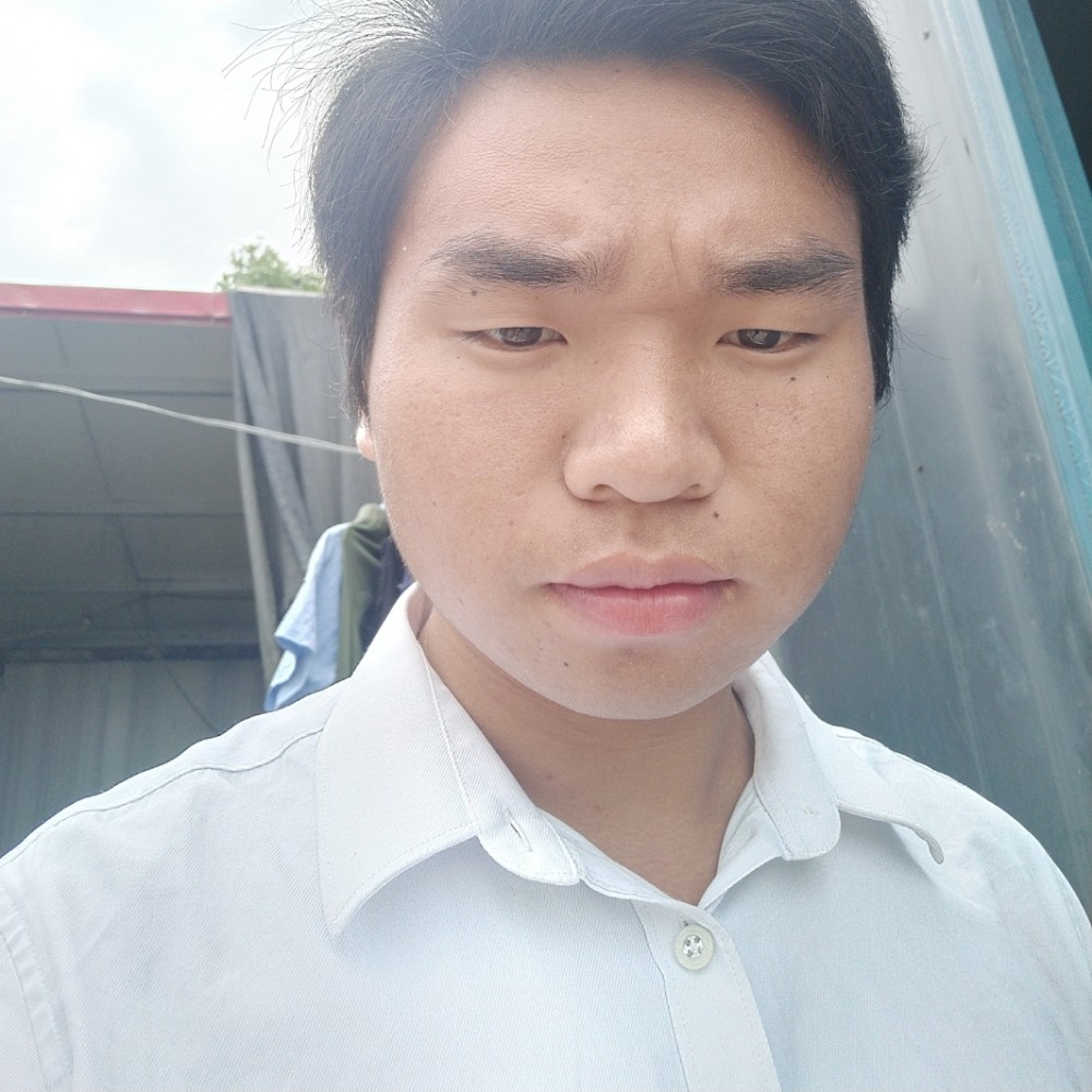 华旭之的照片