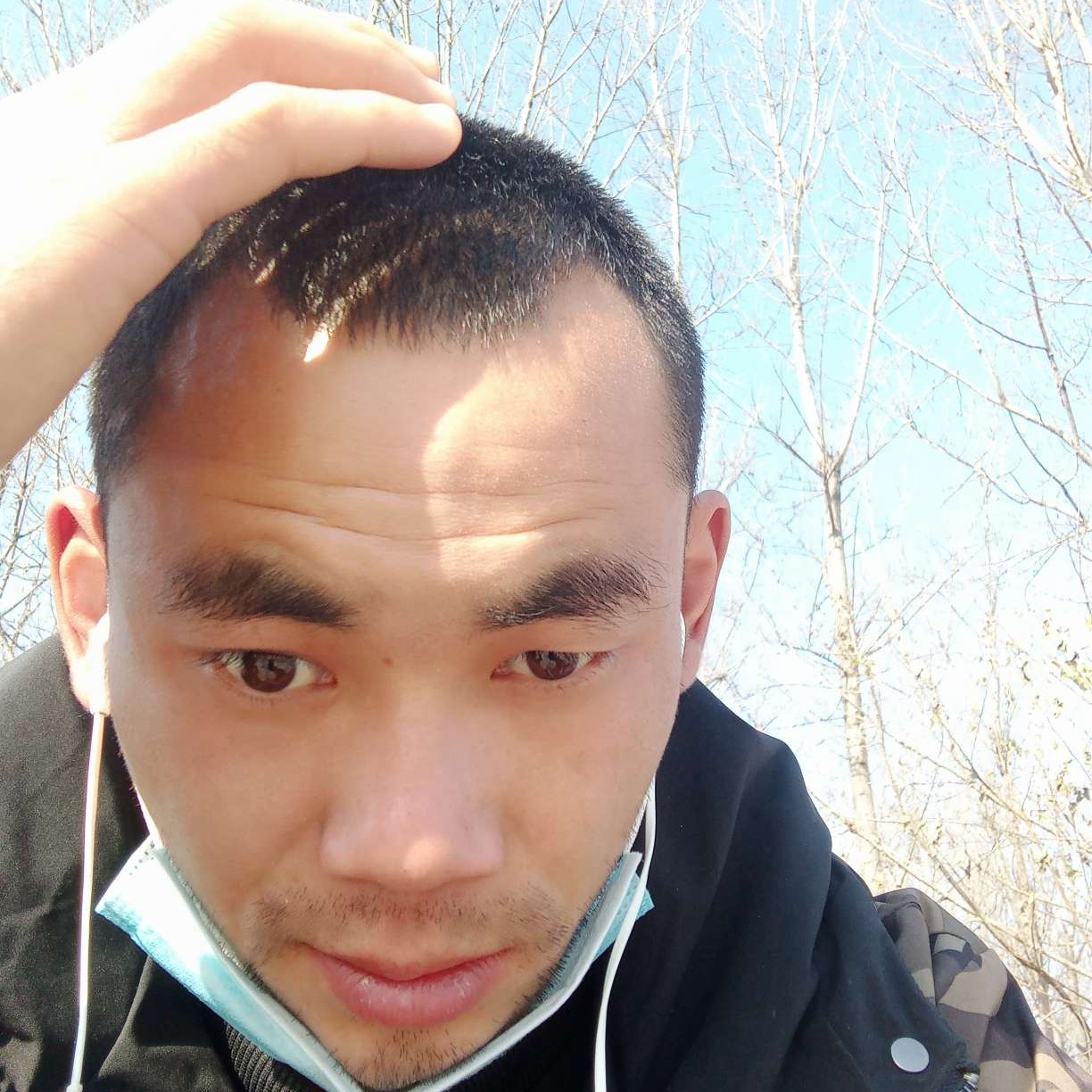 香烟等于纯真的照片