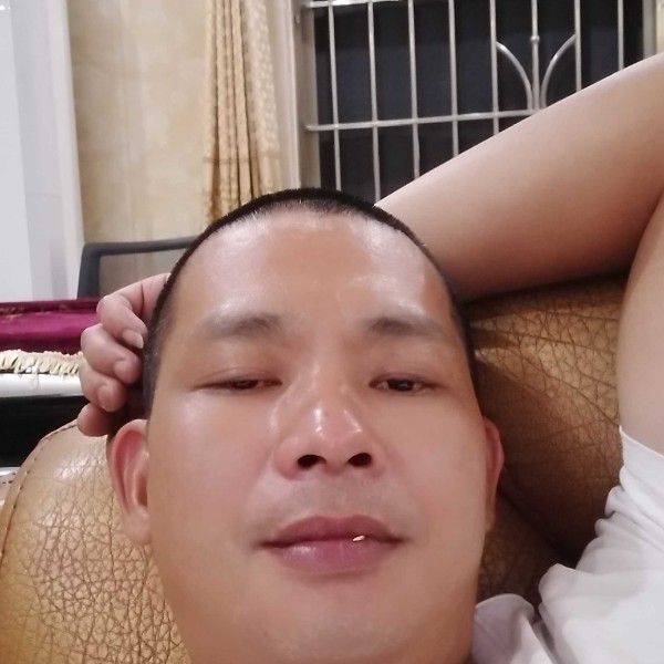 藩伟华的照片