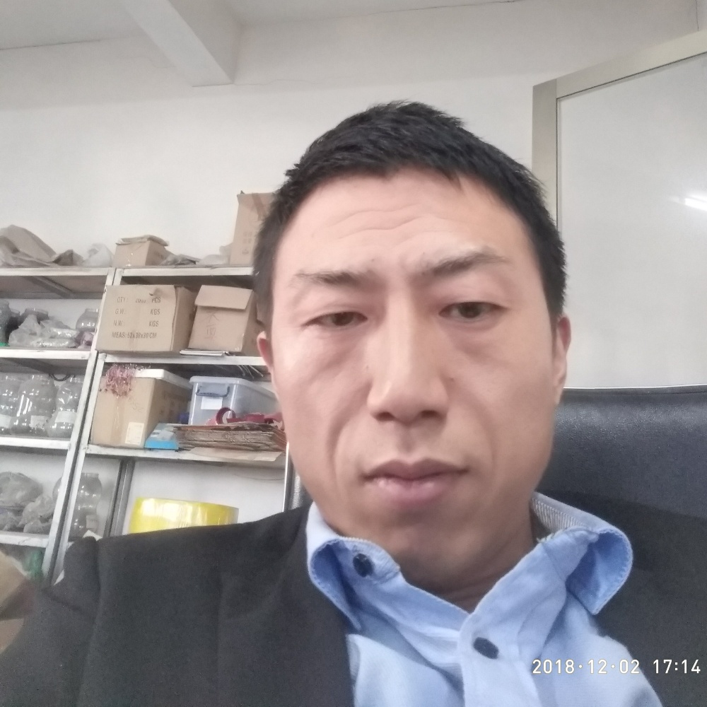 务实矜柔的照片