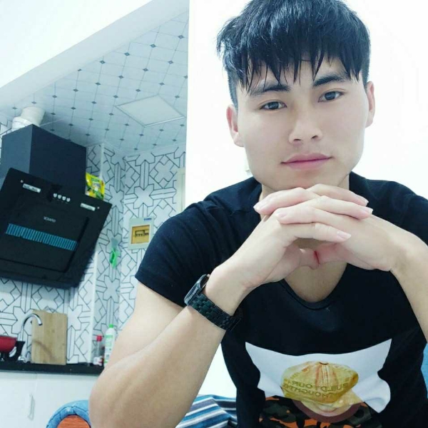 唇彩愿难过的照片