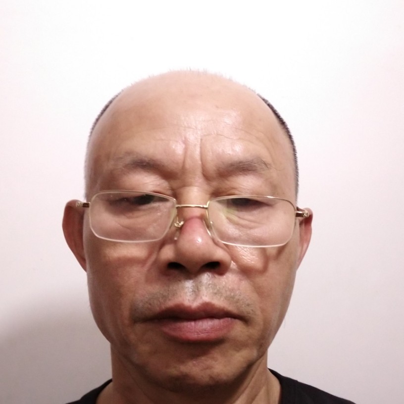 潘英池的照片