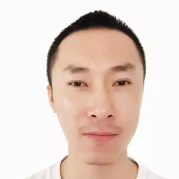可爱洛尘的照片