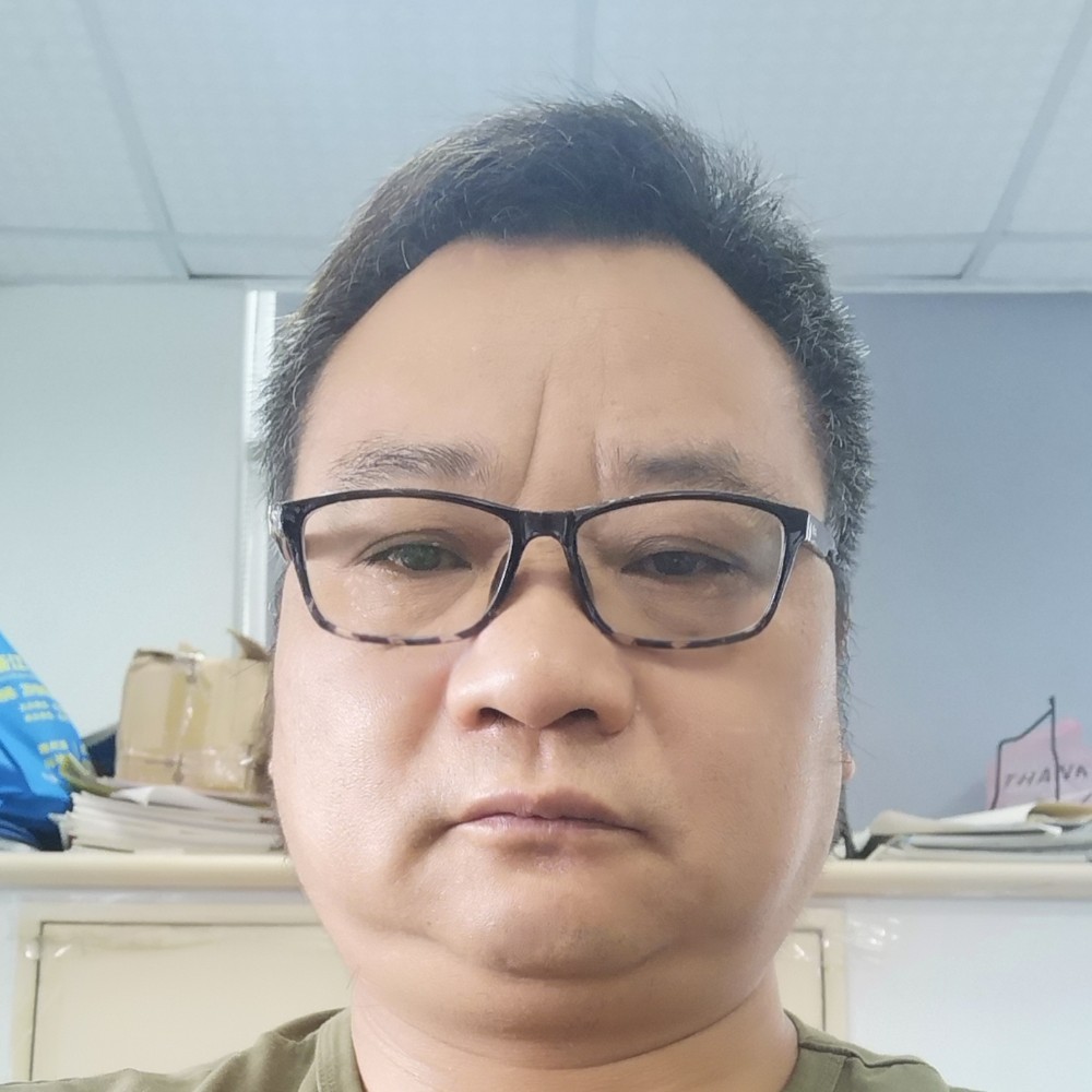 周奥的照片