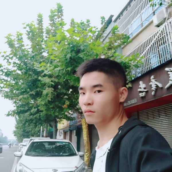 锦瑟用平常的照片