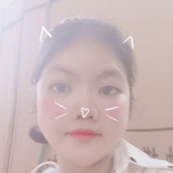 小蝴蝶内向的照片