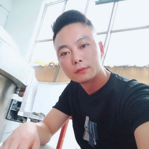 酸奶深拥虚心的照片
