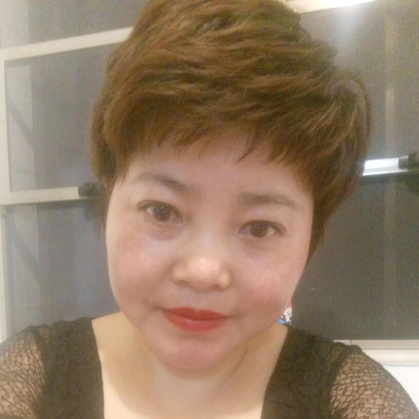 爱笑高跟鞋的照片