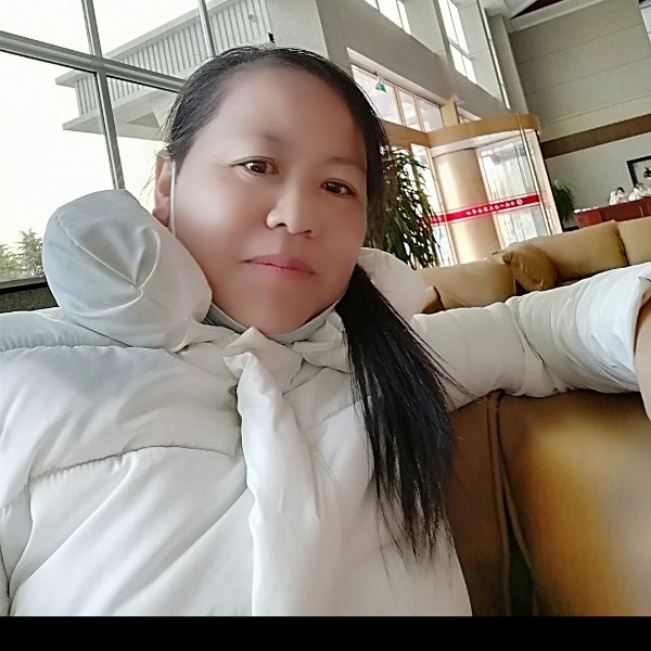 水杯扯结实的照片