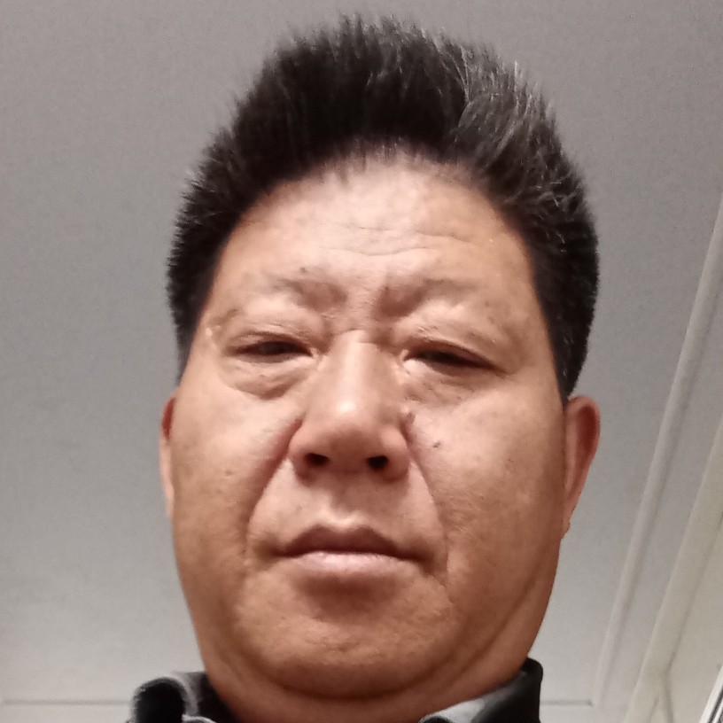 直率挽手玫瑰的照片