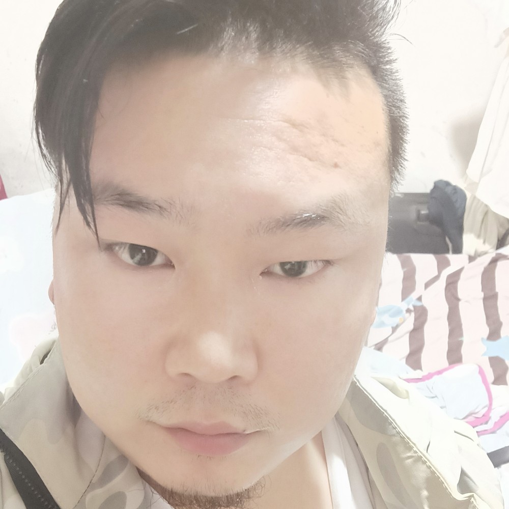 余溫用超帅的照片