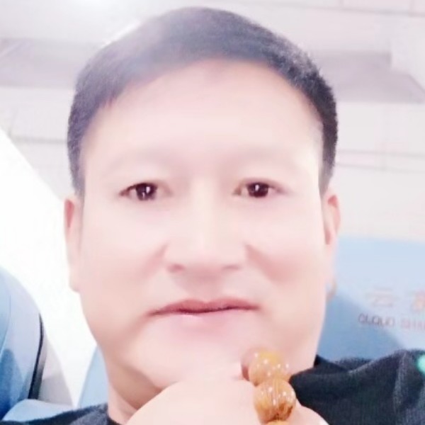 董建均的照片