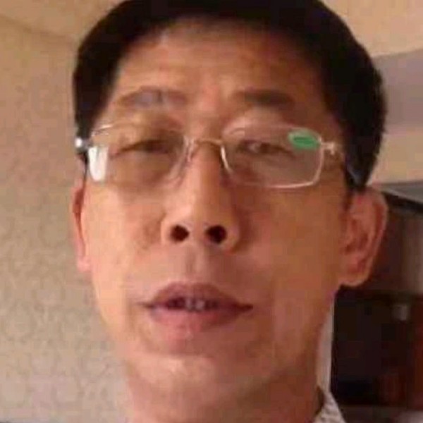 我们两不一样的照片