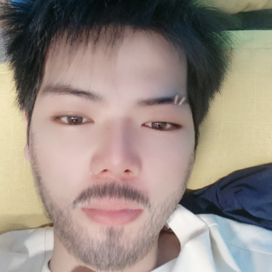 浅唱泪了耳机的照片