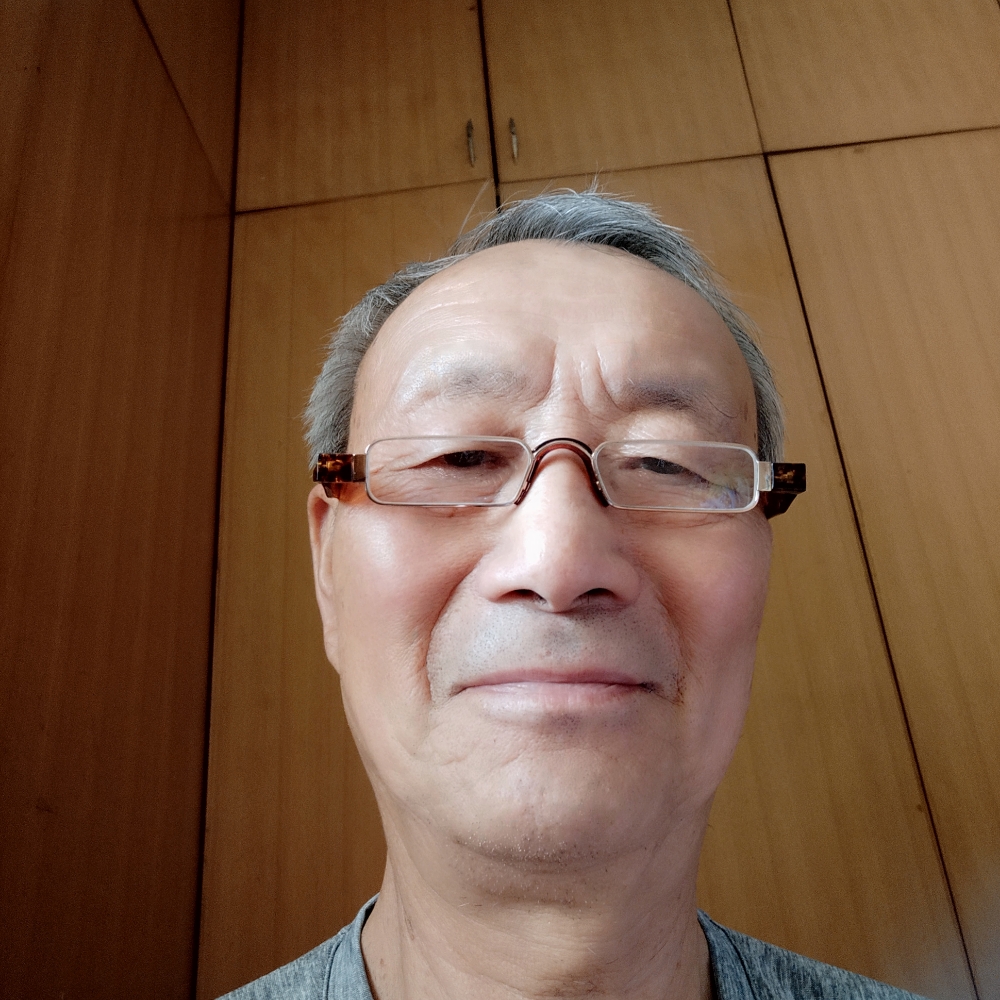 靜.淨的照片