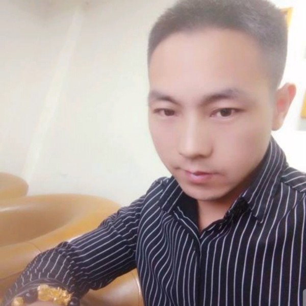 正直笑冬耀的照片