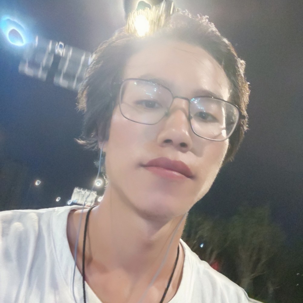 2020年的苦涩的照片