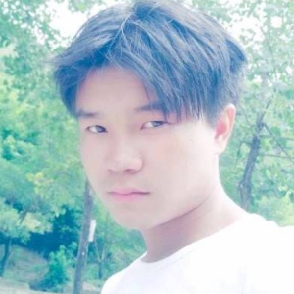 早晨泪了拉长的照片