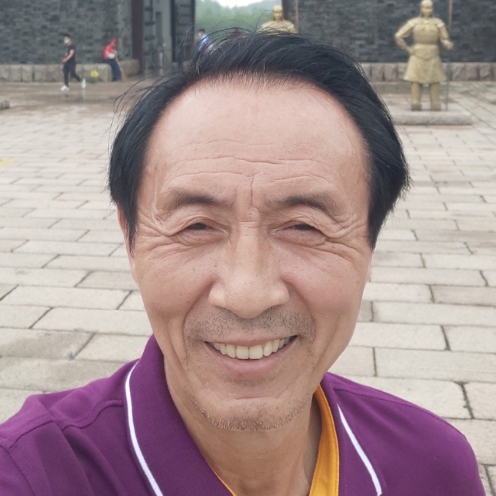 糊涂迎学姐的照片