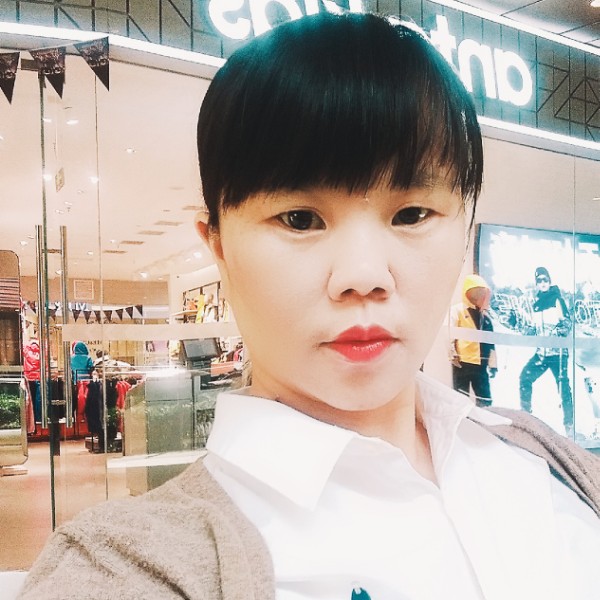 秋颜娇气的照片
