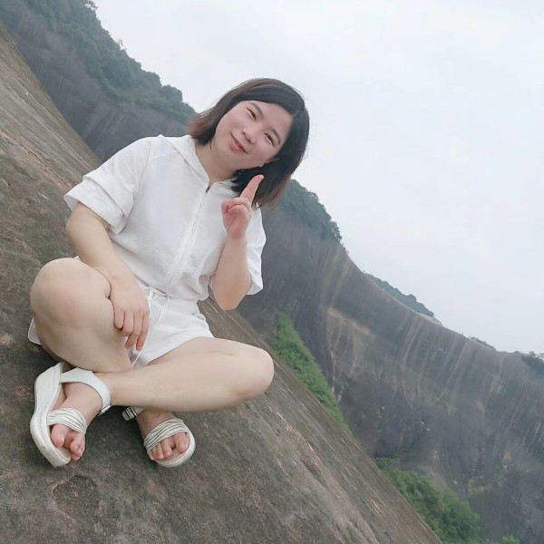 正在减肥的胖美人的照片
