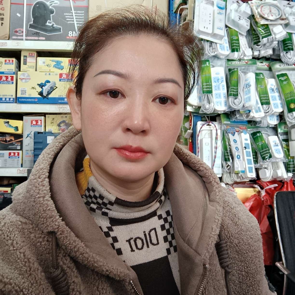健康回眸绿草的照片