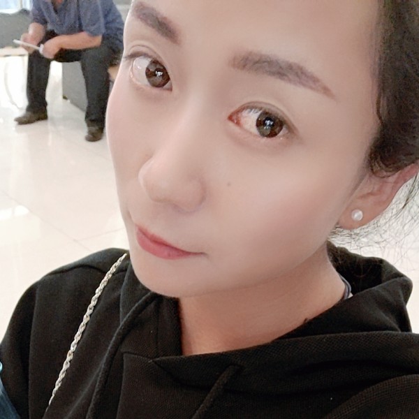 隐形和康乃馨的照片