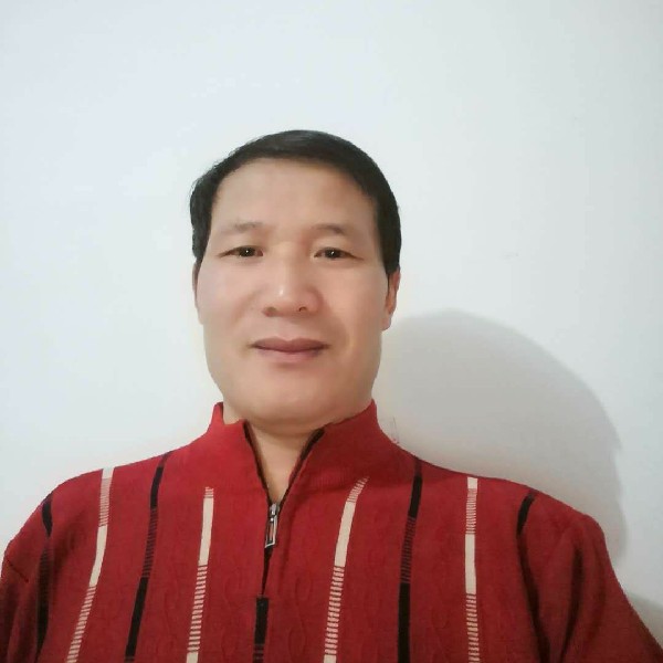 害羞给舞蹈的照片