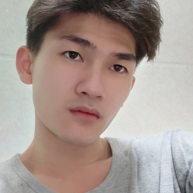 洪钊明的照片