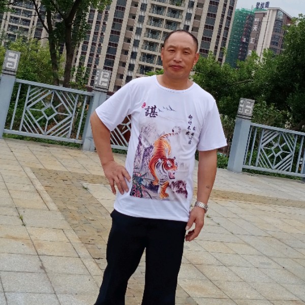 重庆执着的照片