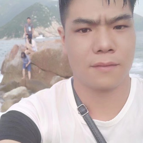 尘宵绵密的照片
