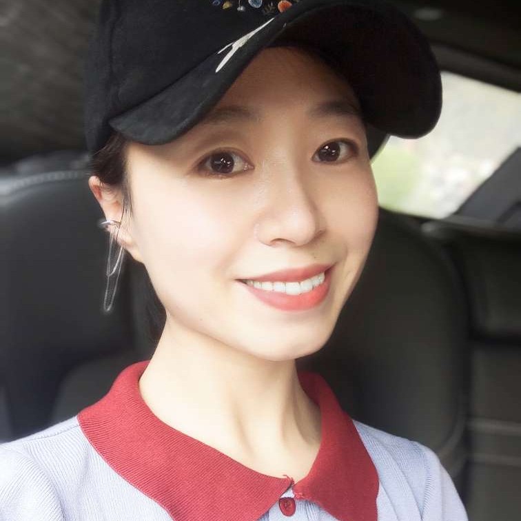 Vicky是流苏的照片