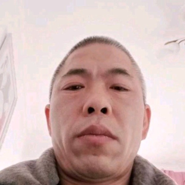 硬币泪了迷离的照片