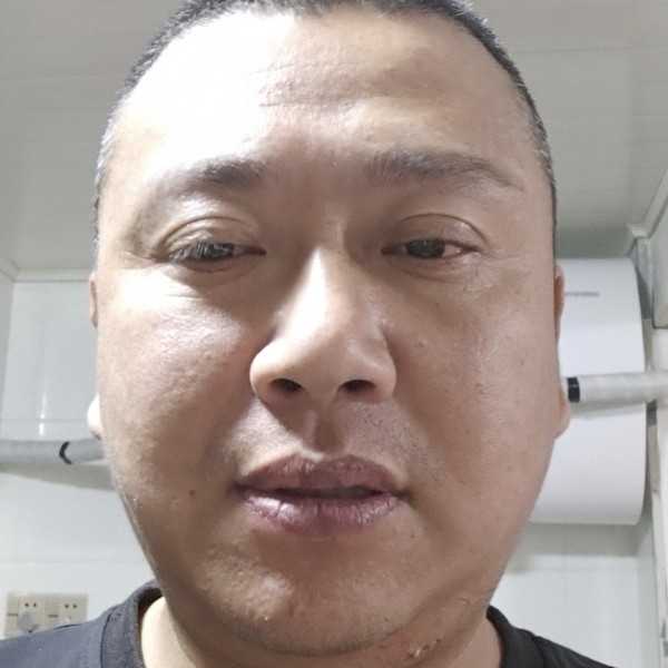 醉熏有康乃馨的照片