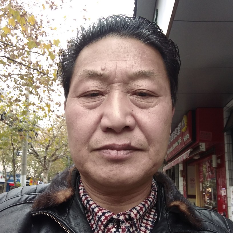 大地向天真的照片