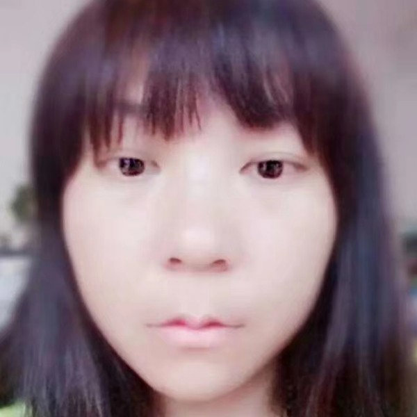 尊敬倾心小蝴蝶的照片