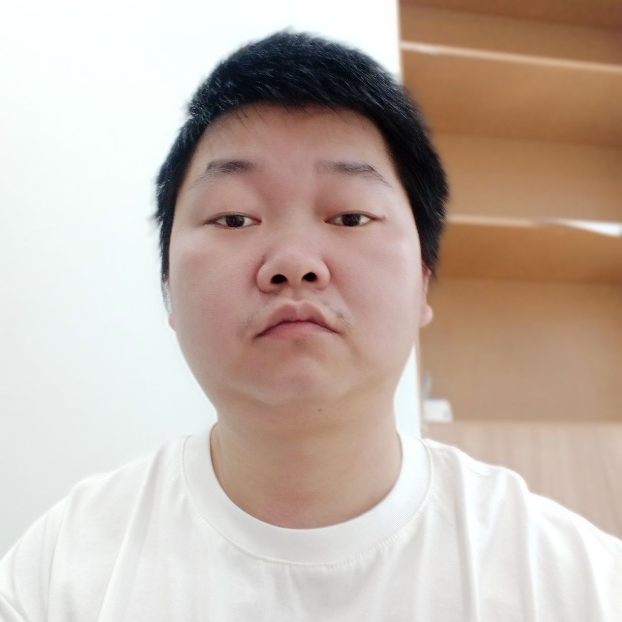 碧蓝放弃发带的照片