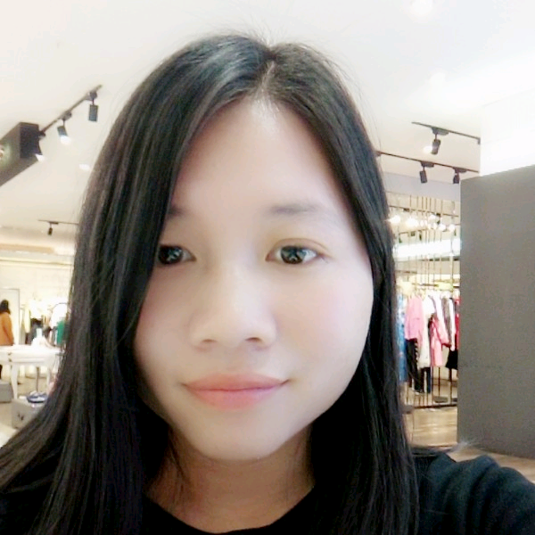 浅笑颜汐的照片