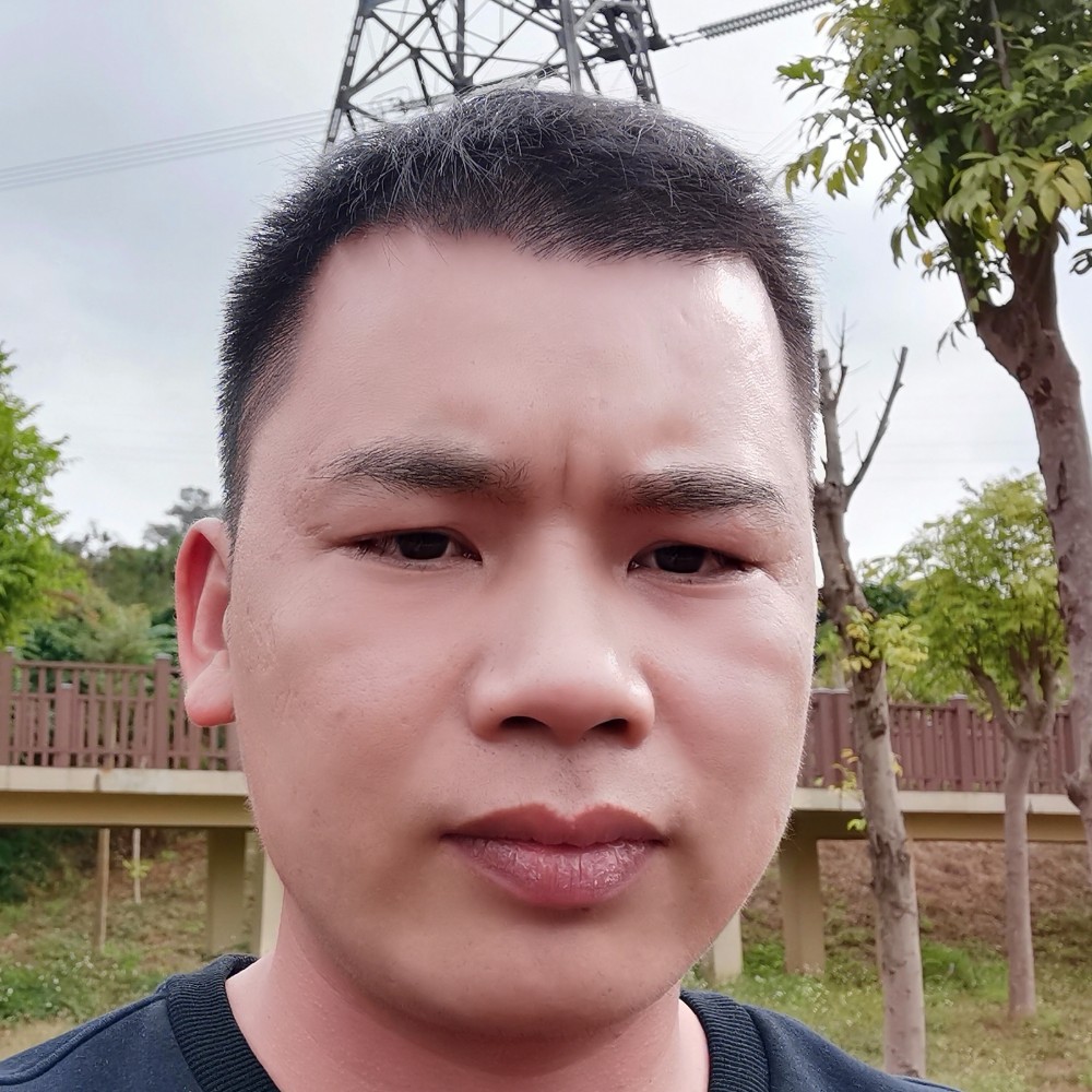 唇膏爱恋愉快的照片